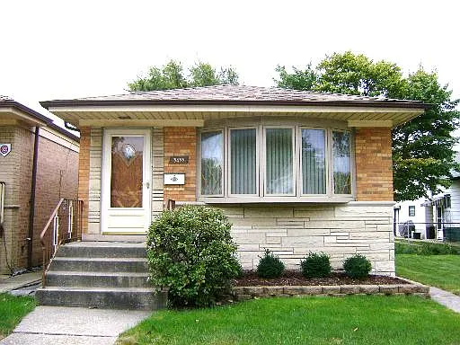 3433 W 115th St photo 1