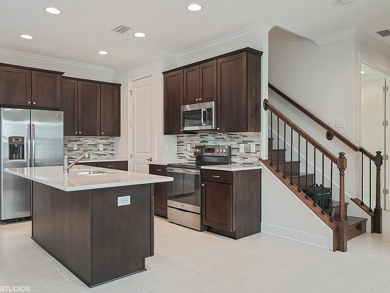2601 W Horatio St #3 — Photo 6