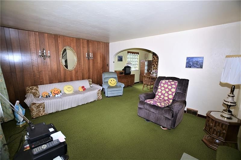 631 Mount Royal Blvd, Pittsburgh, PA 15223 Zillow