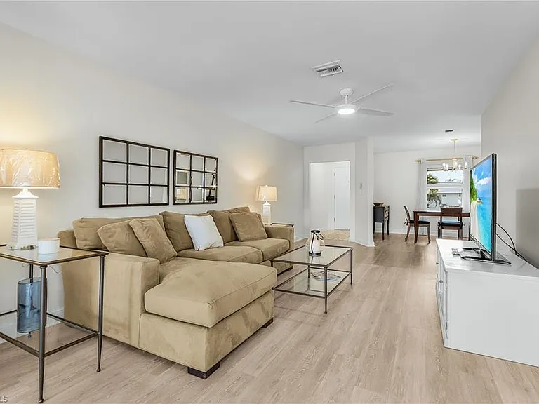 4126 Belair Ln #C4 — Photo 18