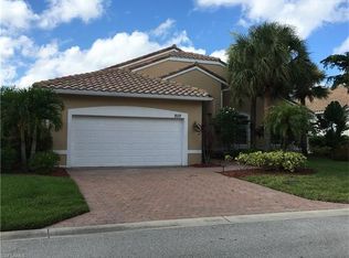 9112 Whitfield Dr, Estero, FL 33928