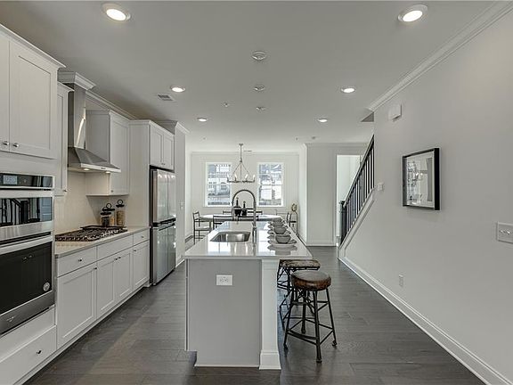 6523 Beacon Drive 370 Elevation Image 4