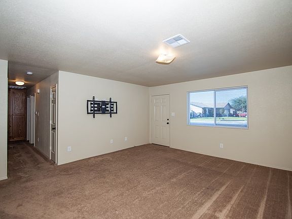 4th image of 3845 S Isabel Dr