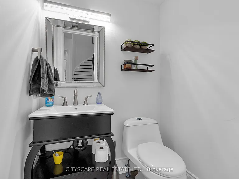 6421 Donway Dr — Photo 20