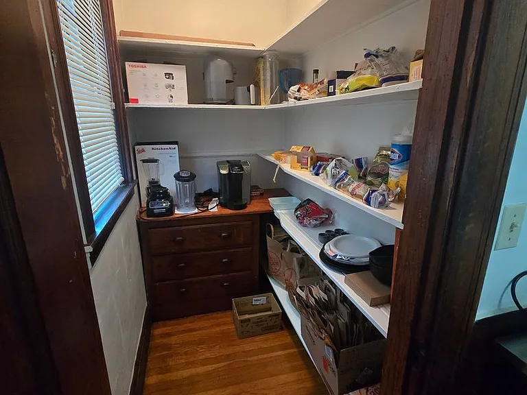 91 Adamson St #1 — Photo 5
