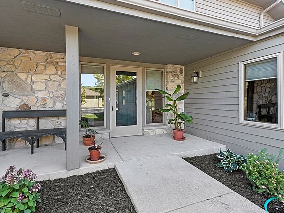3rd image of 4364 W Madeline Ln #5-C