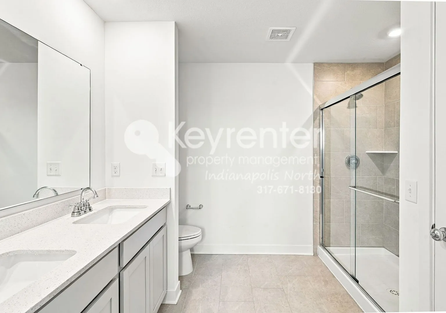 Beautifully Maintained Home in Desirable Westfield — Photo 3