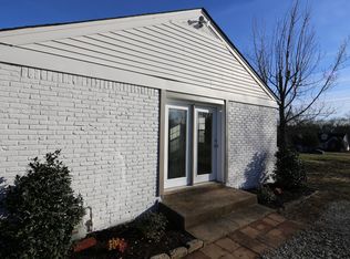 630 W Old Hickory Blvd UNIT B, Madison, TN 37115