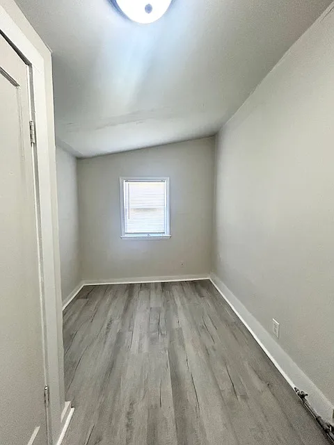 1211 3rd NE - 1 — Photo 3