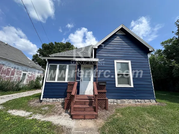 905 N Jackson St, Danville, IL 61832