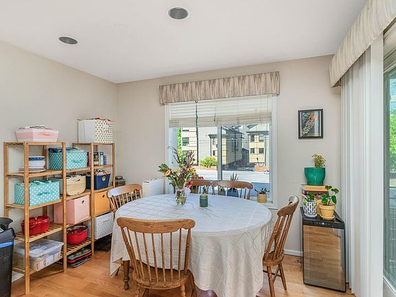 4th image of 1762 NW 57th St APT 204