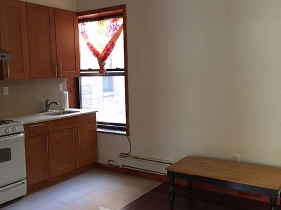 4th image of 4615 48th Ave #2F
