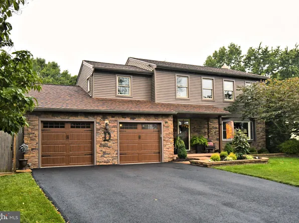 310 Pioneer Spur, Lansdale, PA 19446