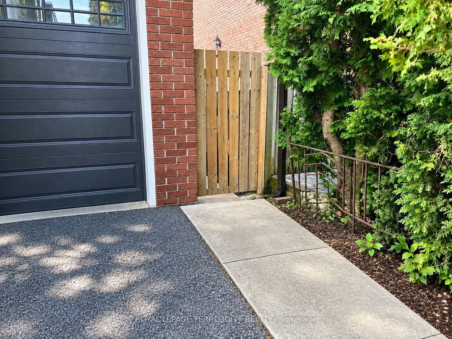 2 bed, $2,300 — Photo 3