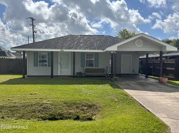 101 Sugarcreek Dr, Youngsville, LA 70592