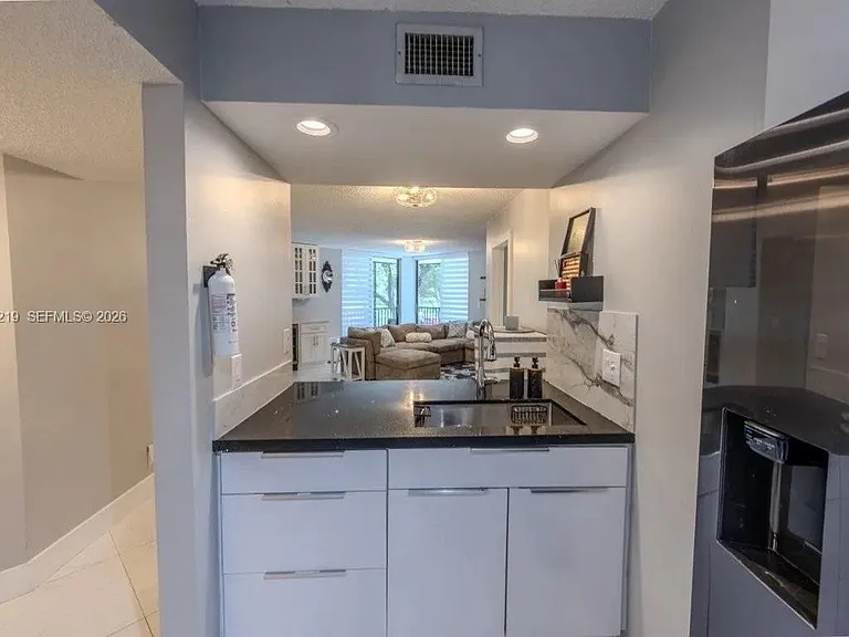 10451 W Broward Blvd #201 — Photo 9