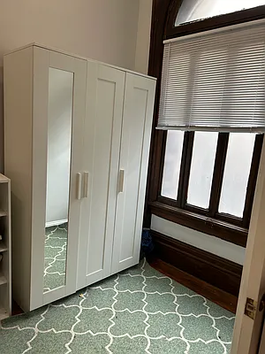 Rented by Prince Real Estate Associates LLC | media 18