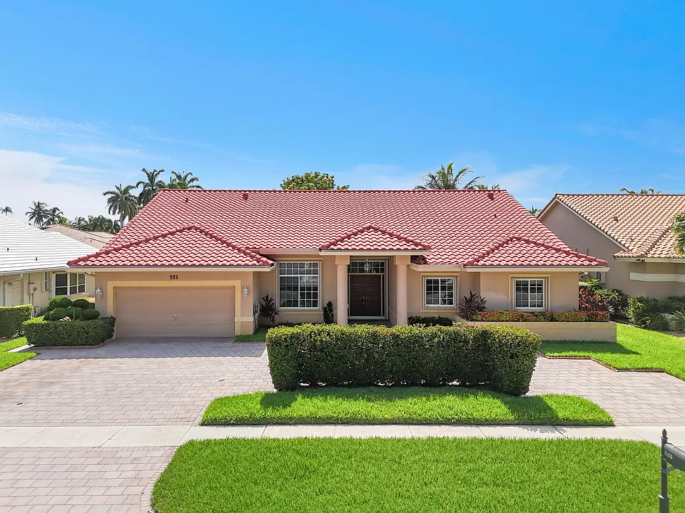 551 NW 108th Ave