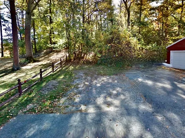 17 Glenvale Ave, Billerica, MA 01821