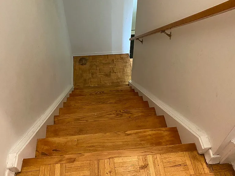 155 Corinthian Blvd — Photo 7
