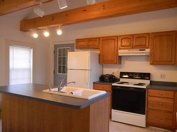 Nice updated kitchen