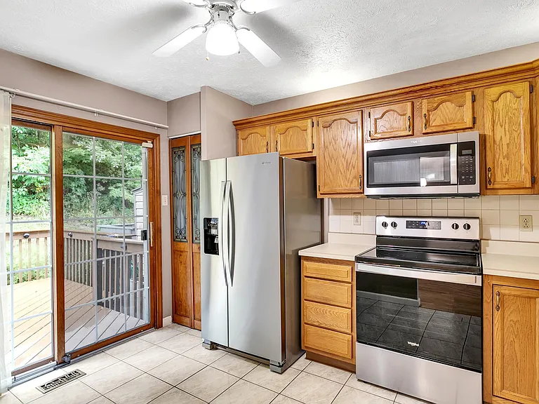 3014 Estate Dr — Photo 29