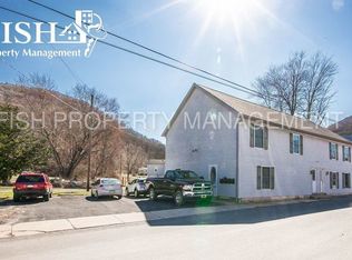 10 E Arch St, Mill Hall, PA 17751
