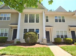 1281 E Woodlawn Rd, Charlotte, NC 28209