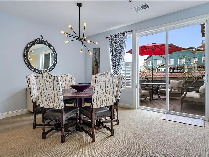 3 bed, 2.5 bath, 1774 sqft, $3,395 — Photo 1