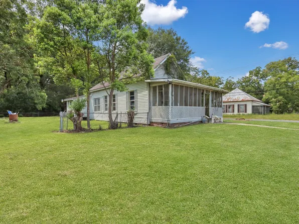 1701 Creswell St, Waycross, GA 31503