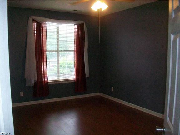 5th image of 808 First Light Ct