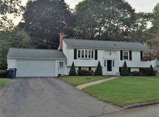 53 Welch Rd, Warwick, RI 02889