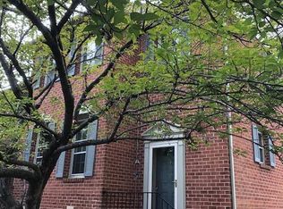 10102 Ebenshire Ct, Oakton, VA 22124