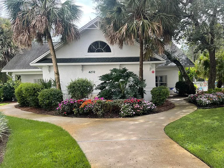 4276 Calinda Ln #1-128 — Photo 11