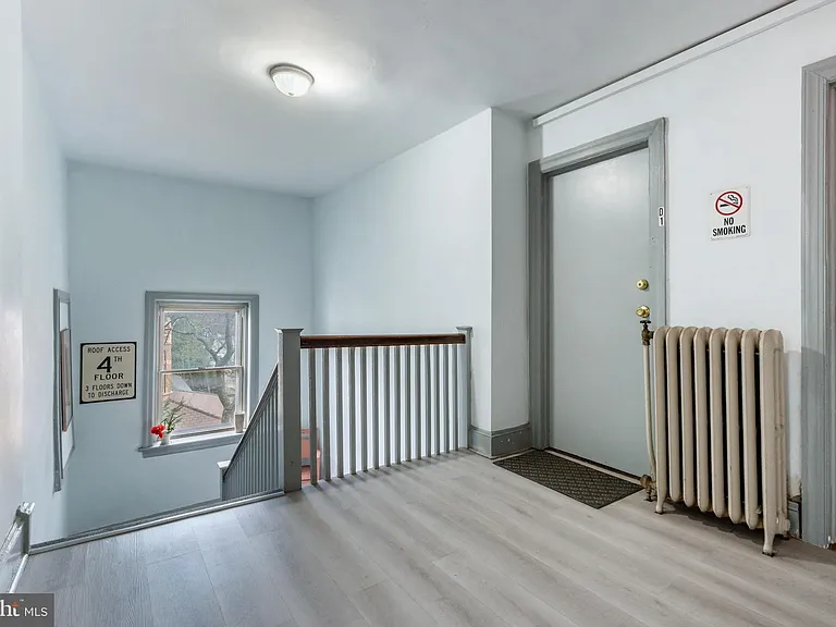 4725-4727 Chester Ave #B8 — Photo 4