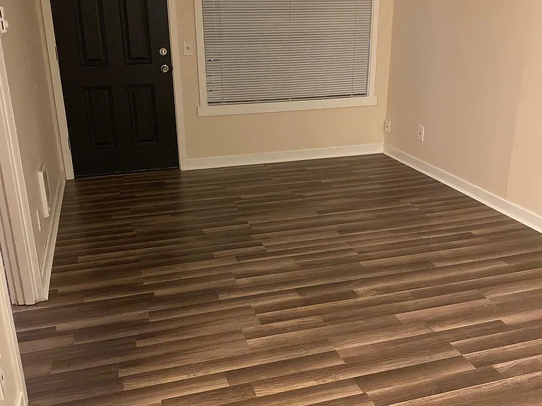 9507 Winona St SW — Photo 10