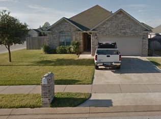 201 Rugen Ln, College Station, TX 77845