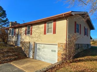 2555 County Road 5800, Willow Springs, MO 65793