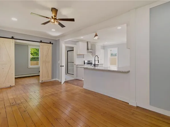 370 Pascoag Main St, Burrillville, RI 02859