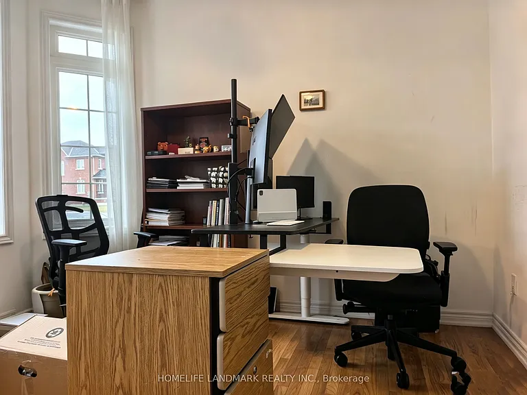 61 Mahogany Forest Dr — Photo 2