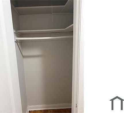 5th image of 6747 S Oglesby Ave #3E