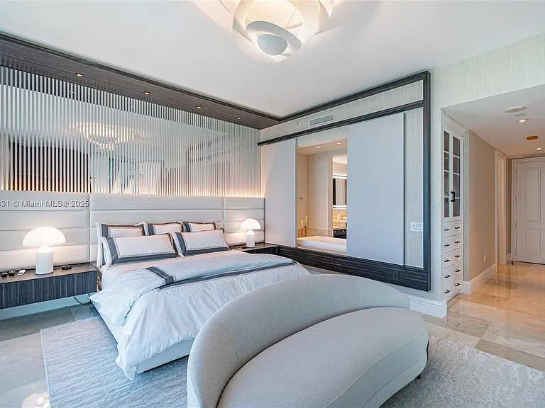 10295 E Collins Ave #1509 — Photo 7