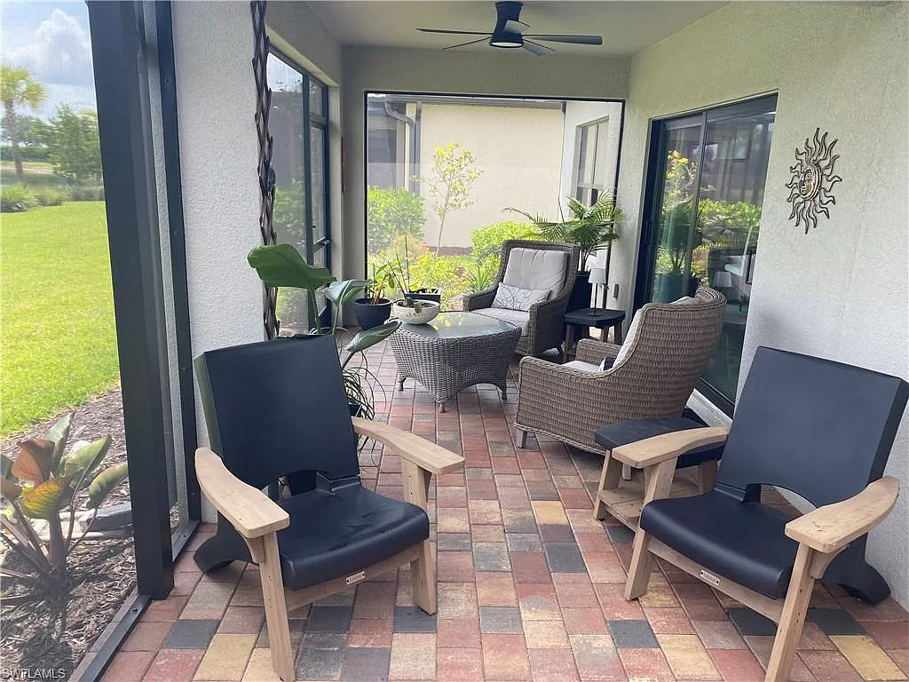 3 bed, 2.0 bath, 1558 sqft, $5,000 — Photo 3