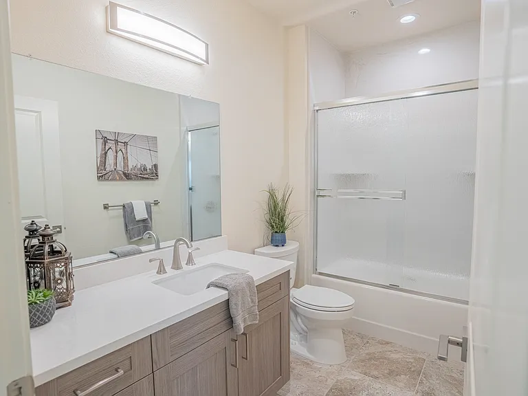649 Stewart St #303 — Photo 6