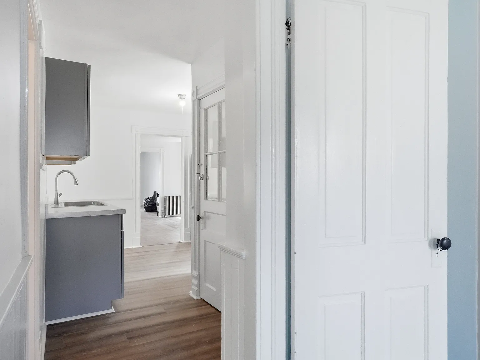 3 bed, 1300 sqft, $1,250 — Photo 4