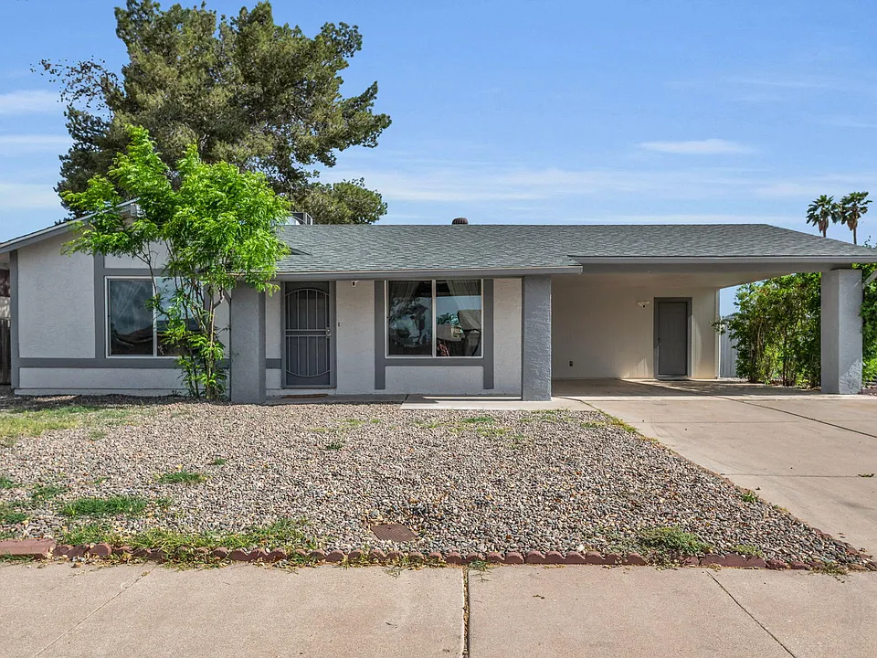 5601 W Michelle Dr
