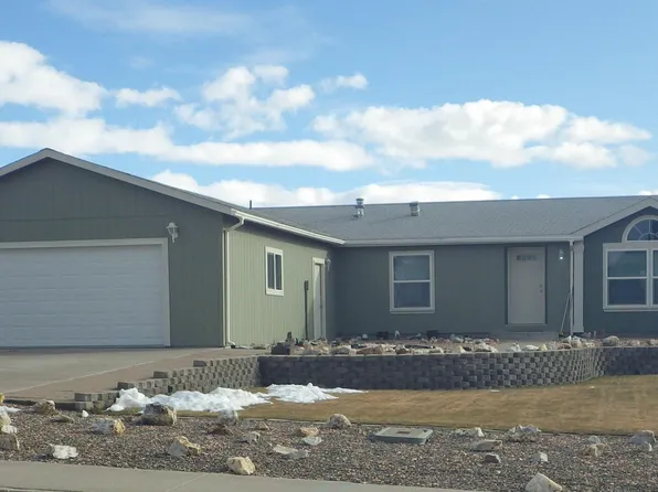 4020 Moon Ln, Winnemucca, NV 89445