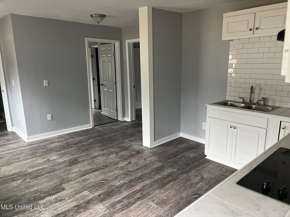 116 John St, Hazlehurst, MS 39083 MLS 4036192 Zillow