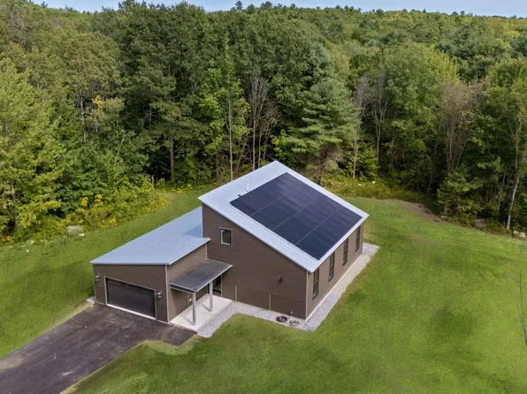 5 Mattie Lane, Durham, ME 04222