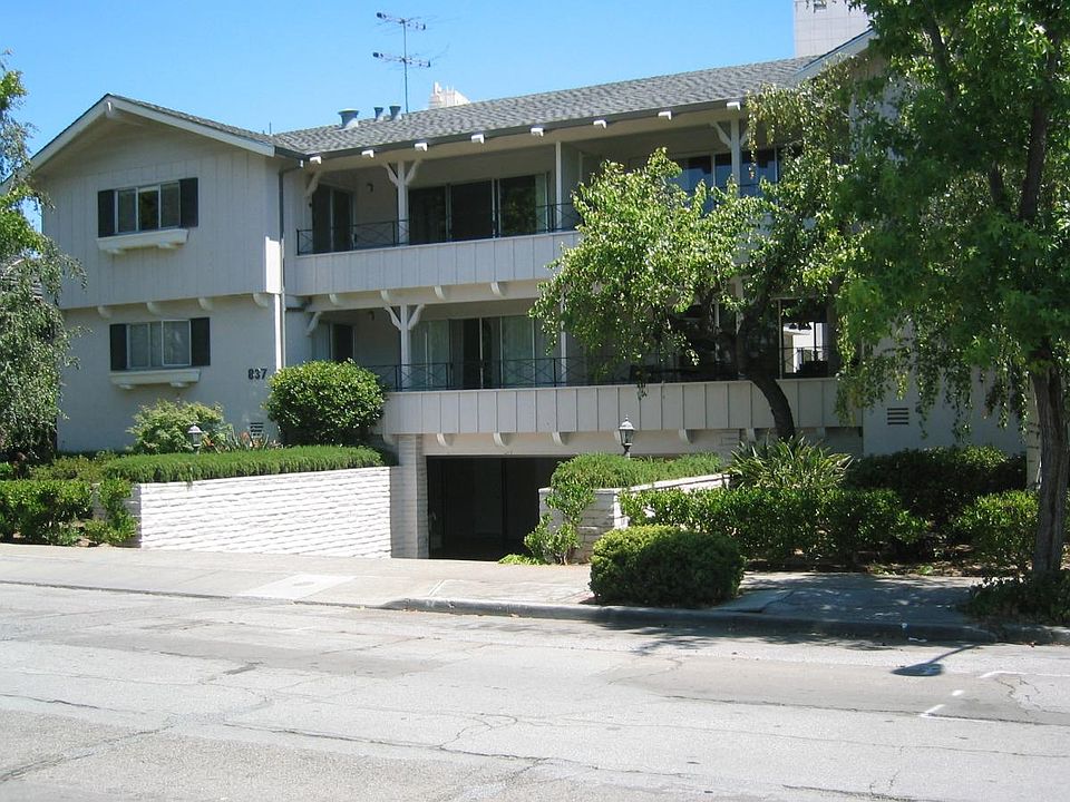 Apartment Complex